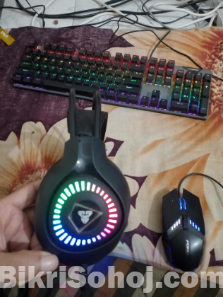 SUPER GAMING PC